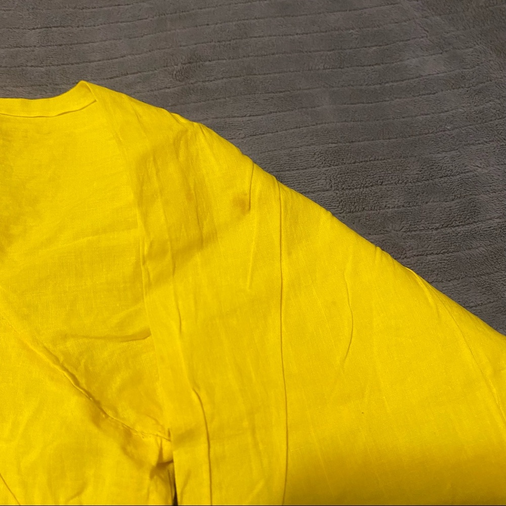 Yellow Saree Blouse - Picture 4 of 4